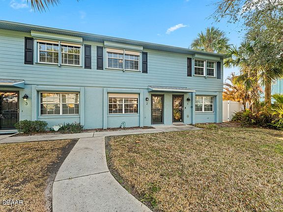 3rd image of 101 N Pine St APT 2