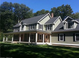 32 Anna Farm Rd W, North Stonington, CT 06359