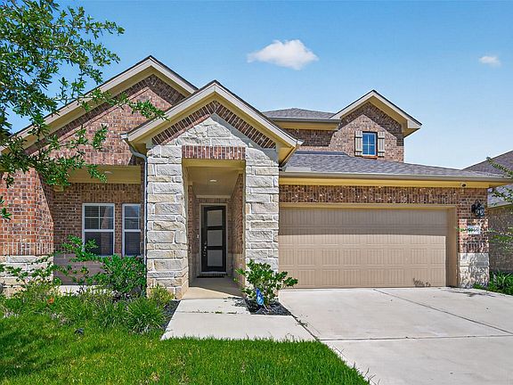 2nd image of 7046 Lauren Oak Dr