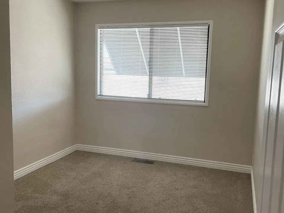 Bedroom 2 with closet.