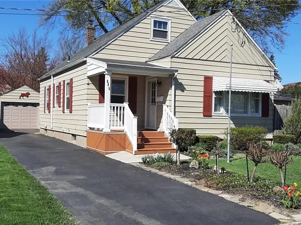 926 Morley Ave, Niagara Falls, NY 14305