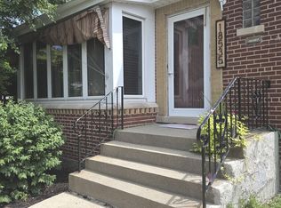 18535 Page Ave, Homewood, IL 60430