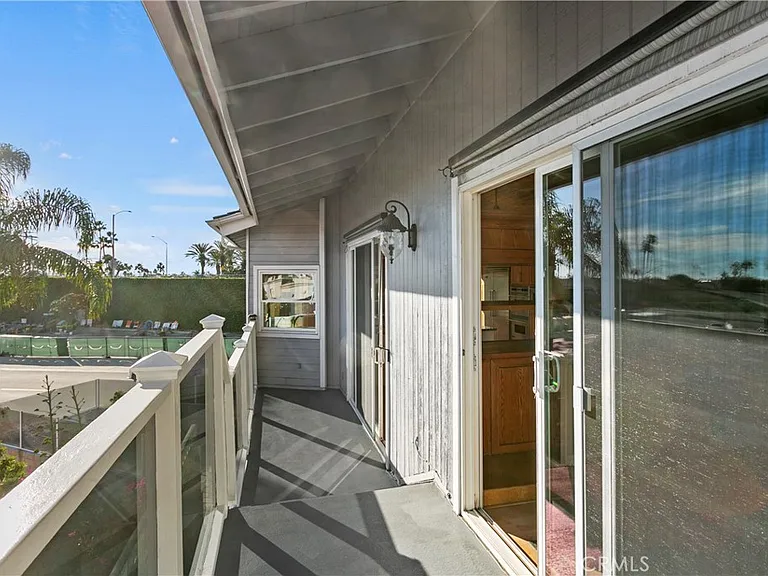 207 La Jolla Dr — Photo 23