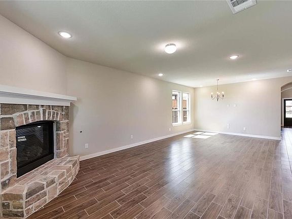 5th image of 4140 Beasley Dr