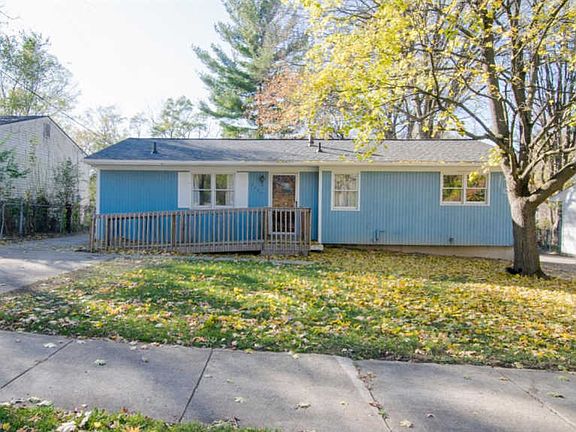 2nd image of 3270 Creek Dr