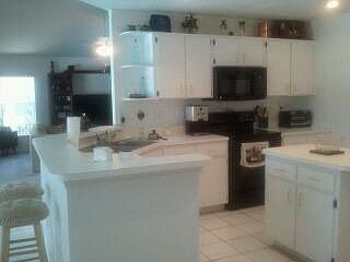 2nd image of 3401 Silver Glen Ct