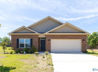 24758 Delilah Cir, Athens, AL 35613