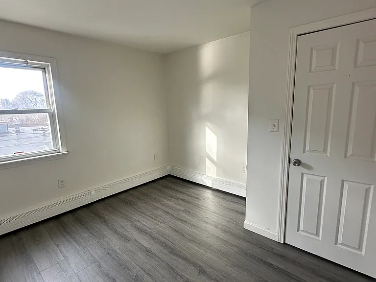 14 2nd St #2 — Photo 2