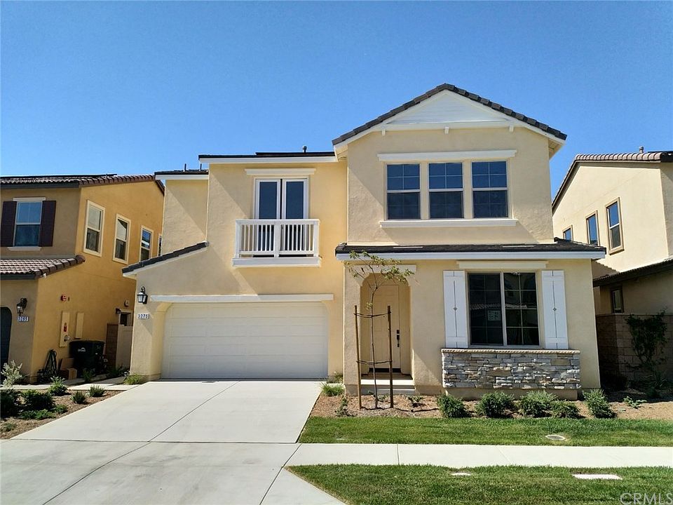1st image of 3275 E Lavender Dr