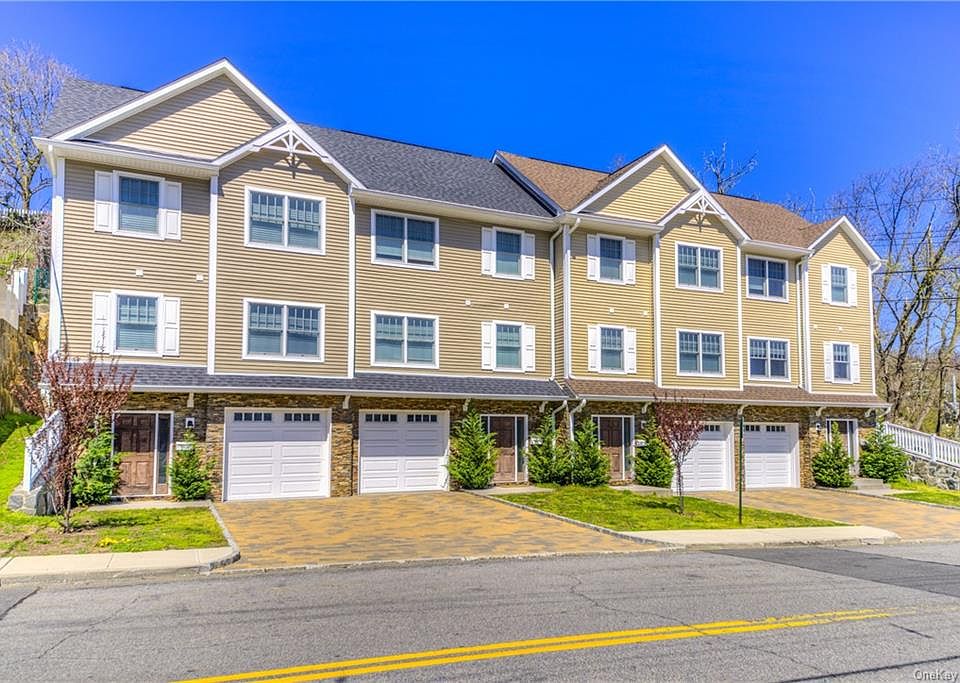 1st image of 18 Southfield Ave #20