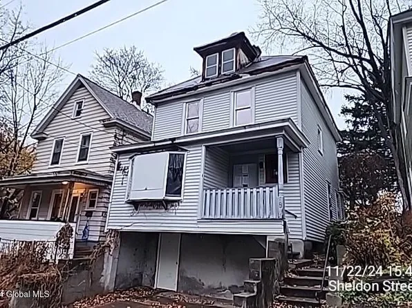 8 Sheldon Street, Schenectady, NY 12308