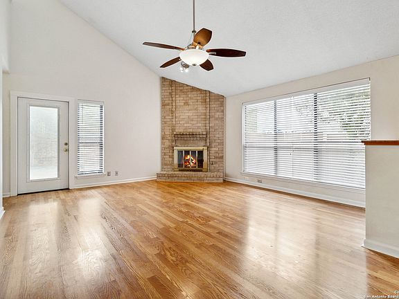 4th image of 6413 Brookway Dr.