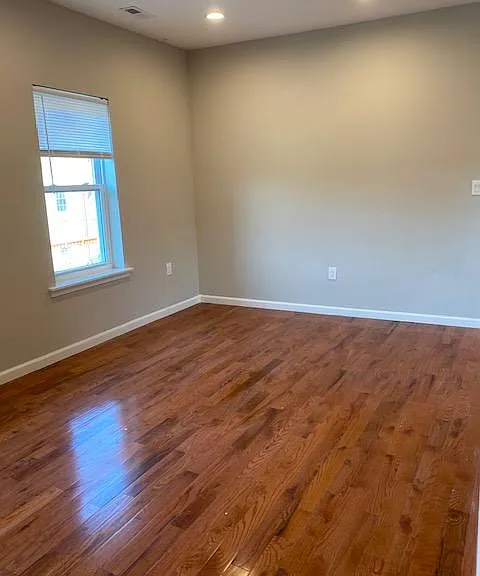 802 Christian St #3 — Photo 4
