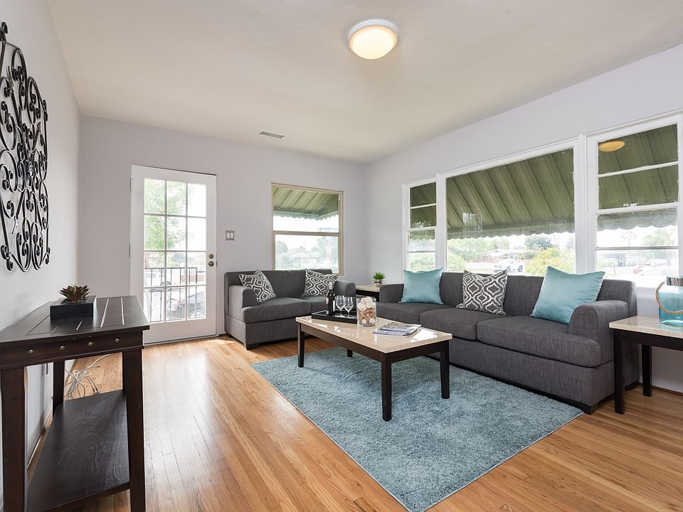 1st image of 4052 Myrtle Ave