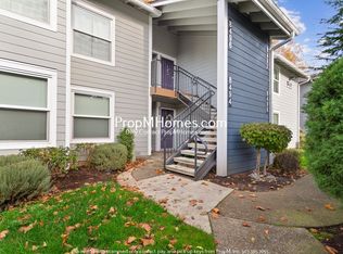 8496 SW Mohawk St, Tualatin, OR 97062