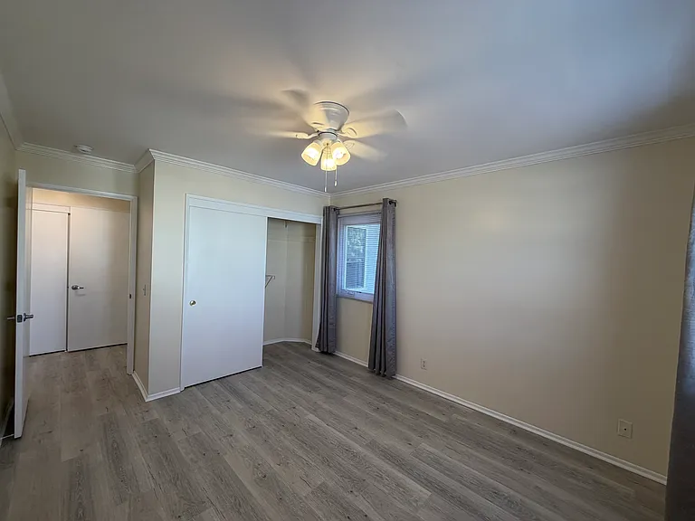 Bedroom #1