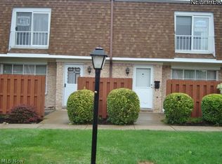 6474 State Rd APT I-17, Cleveland, OH 44134