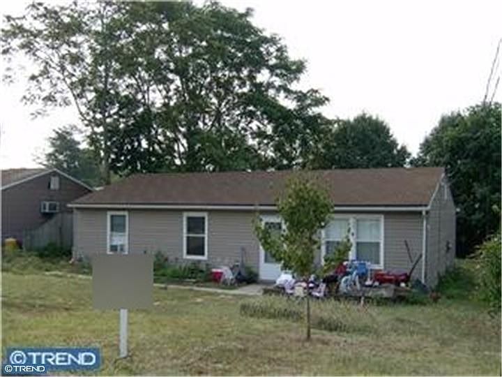Home for Sale in GLOUCESTER TWP, NJ $124,000