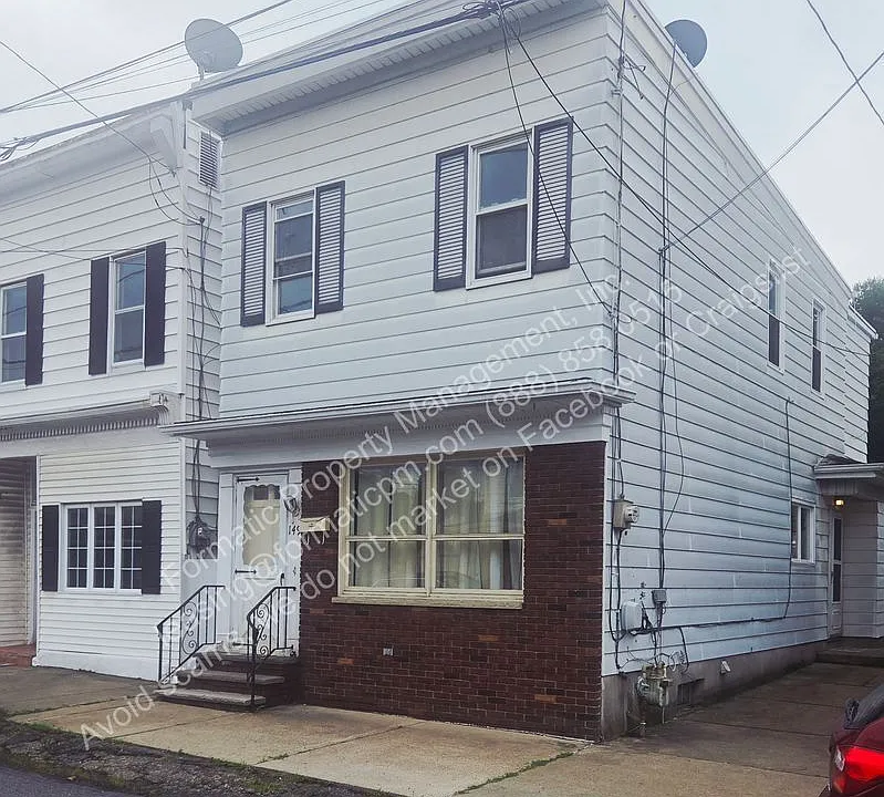 149 E Columbus Ave