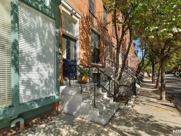 273 Monmouth Street #3, Jersey City, NJ 07302