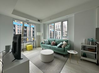 223 Saint Clair Ave W Unit 215, Toronto, ON M4V 1R4