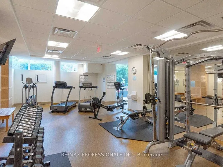 1055 Southdown Rd #1311 — Photo 31