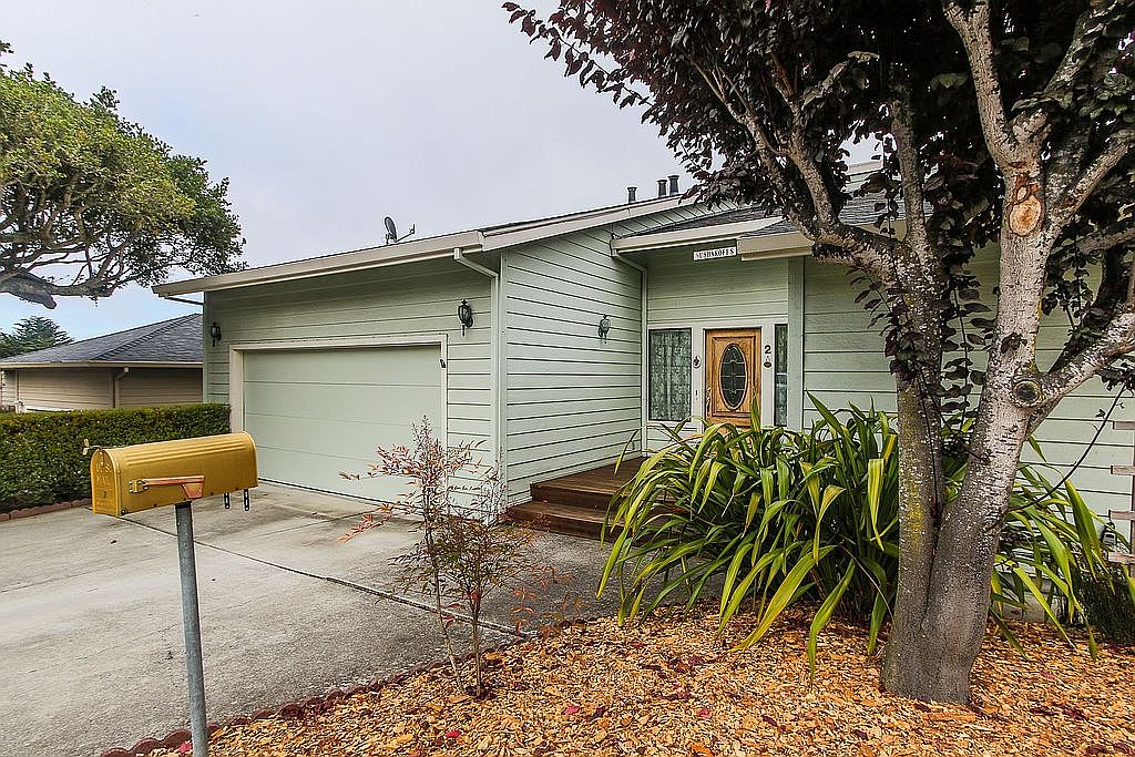2 Zaragosa Vw Monterey Ca 93940 Mls 547326 Zillow