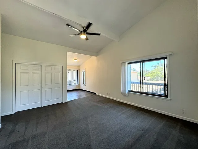 Dela Vina Apartments — Photo 34