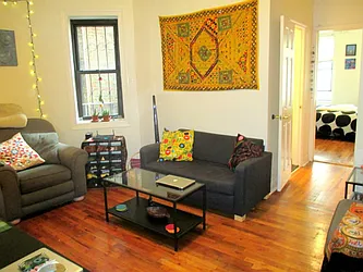 Rented by Living New York