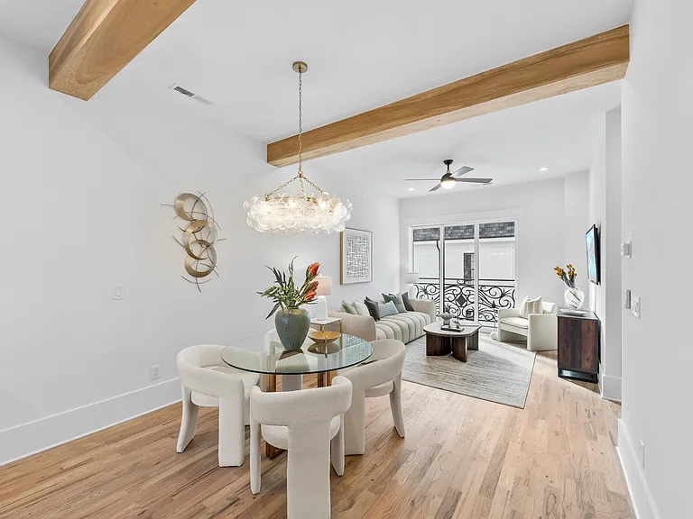 932 Parkwood Ave — Photo 11