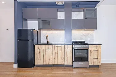 Rented by Artur Gutman, LREB