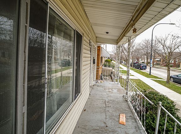 3rd image of 3636 S 53rd Ave