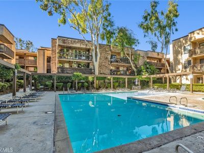 22100 Burbank Blvd Unit 129C, Woodland Hills, CA, 91367
