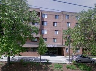 5715 Beacon St APT 105, Pittsburgh, PA 15217