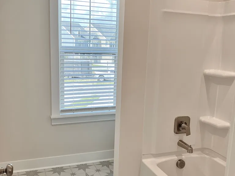 45 Old Stoney Ln — Photo 15