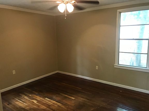 5th image of 709 Downs Ln