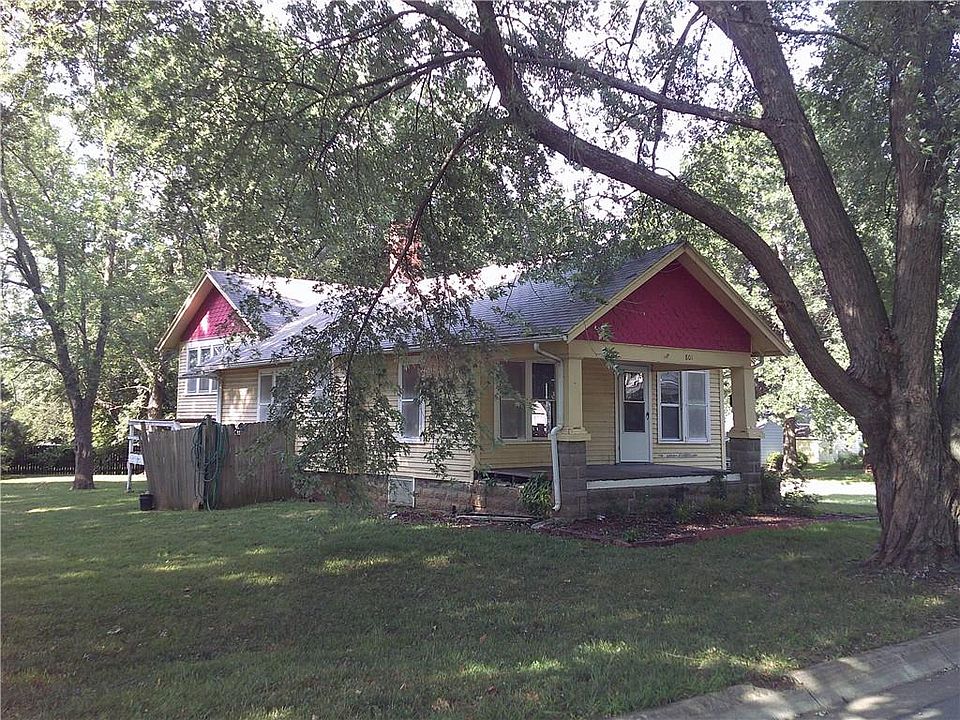 801 E Kaskaskia St, Paola, KS 66071 MLS 2447161 Zillow