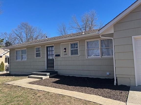 3rd image of 109 SW Walnut St