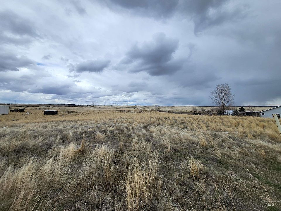 617A Pioneer Mountain Loop, Jerome, ID 83338 | MLS #98891823 | Zillow