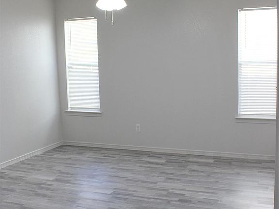 5th image of 4513 Joseph Rodriguez Dr