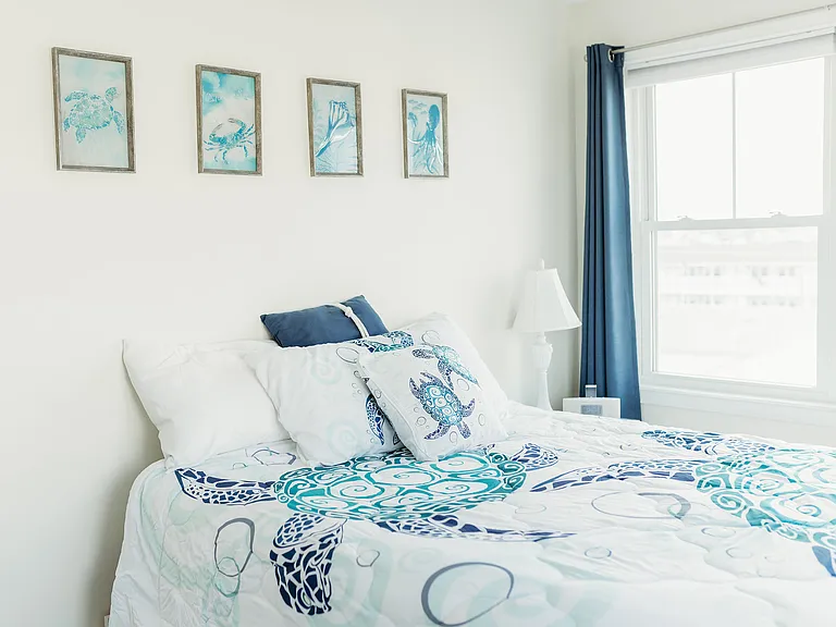 124 Ashworth Ave #302 — Photo 7