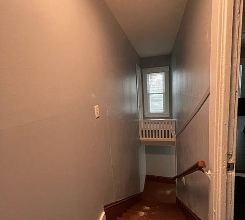 2nd image of 216 Bassett St APT 2