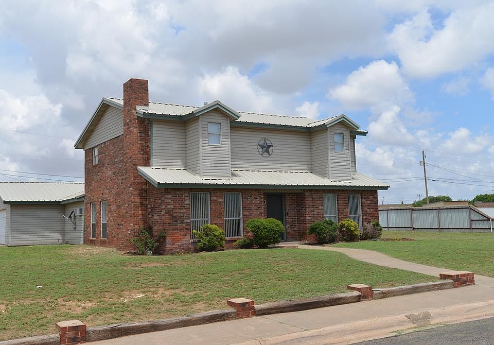 1st image of 308 Rockylane Dr