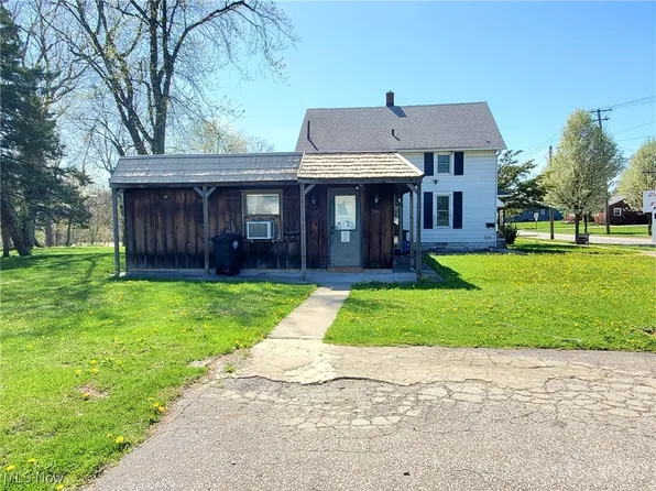 1038 E 6th St, Ashtabula, OH 44004