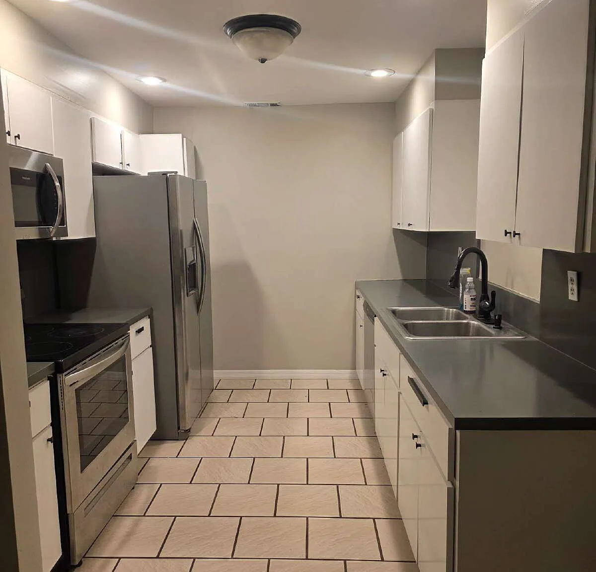 3 bed, 1.0 bath, $2,800 — Photo 4