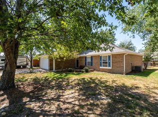 1624 Hefton St, Siloam Springs, AR 72761