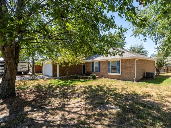 1624 Hefton St, Siloam Springs, AR 72761