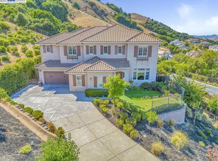 200 Cliffecastle Ct, San Ramon, CA 94583