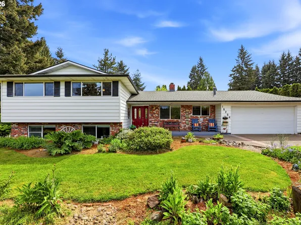 16204 SE Bel Air Dr, Damascus, OR 97089