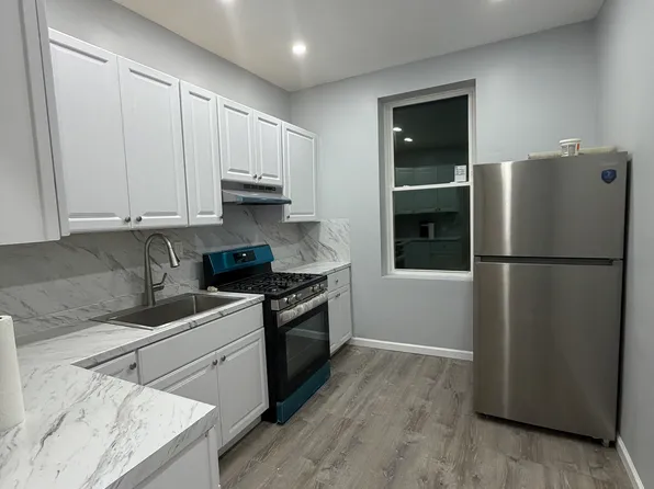 (undisclosed Address), Brooklyn, NY 11223